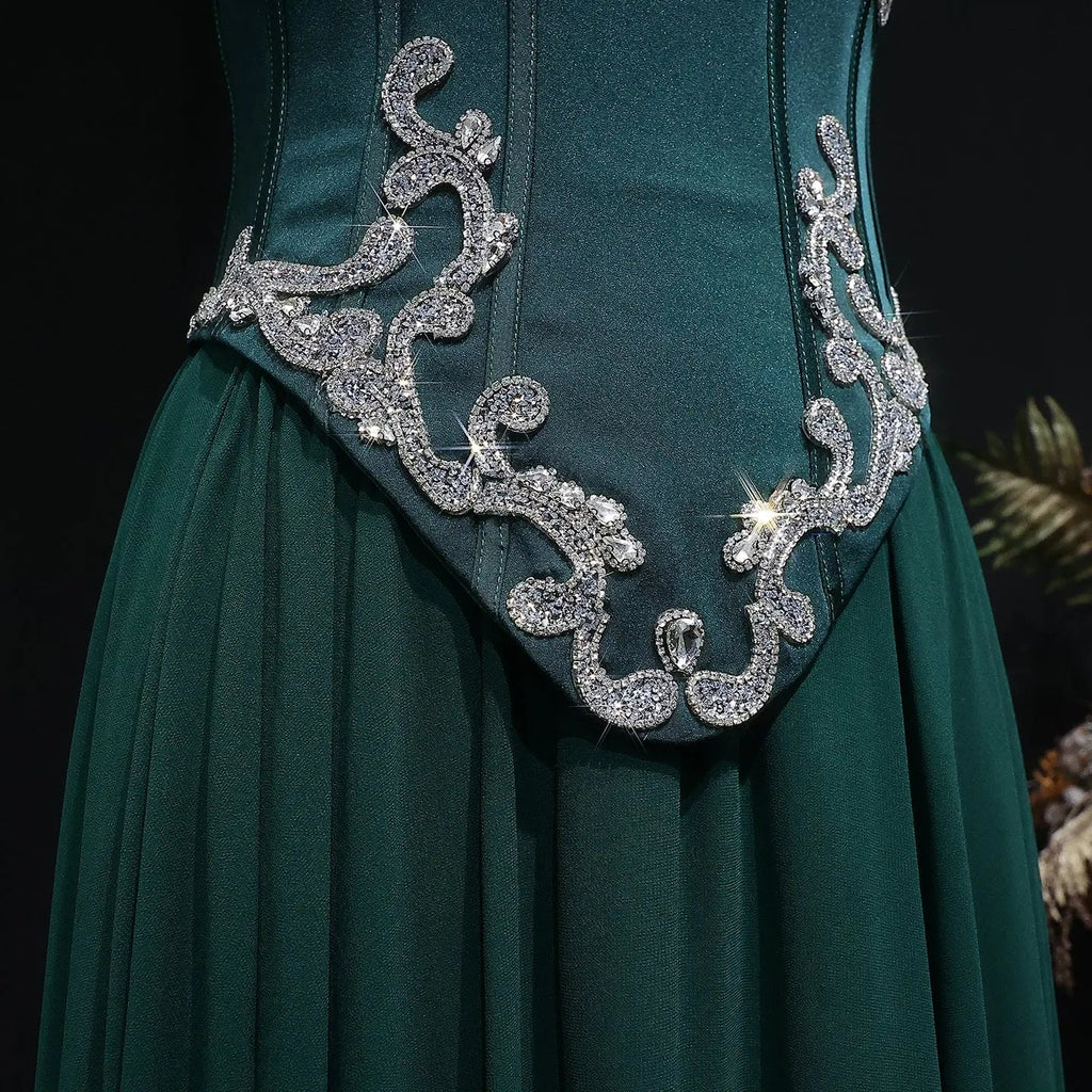 Emerald Green Beaded Embroidered Halter Fitted Prom Dress Neckline Detail