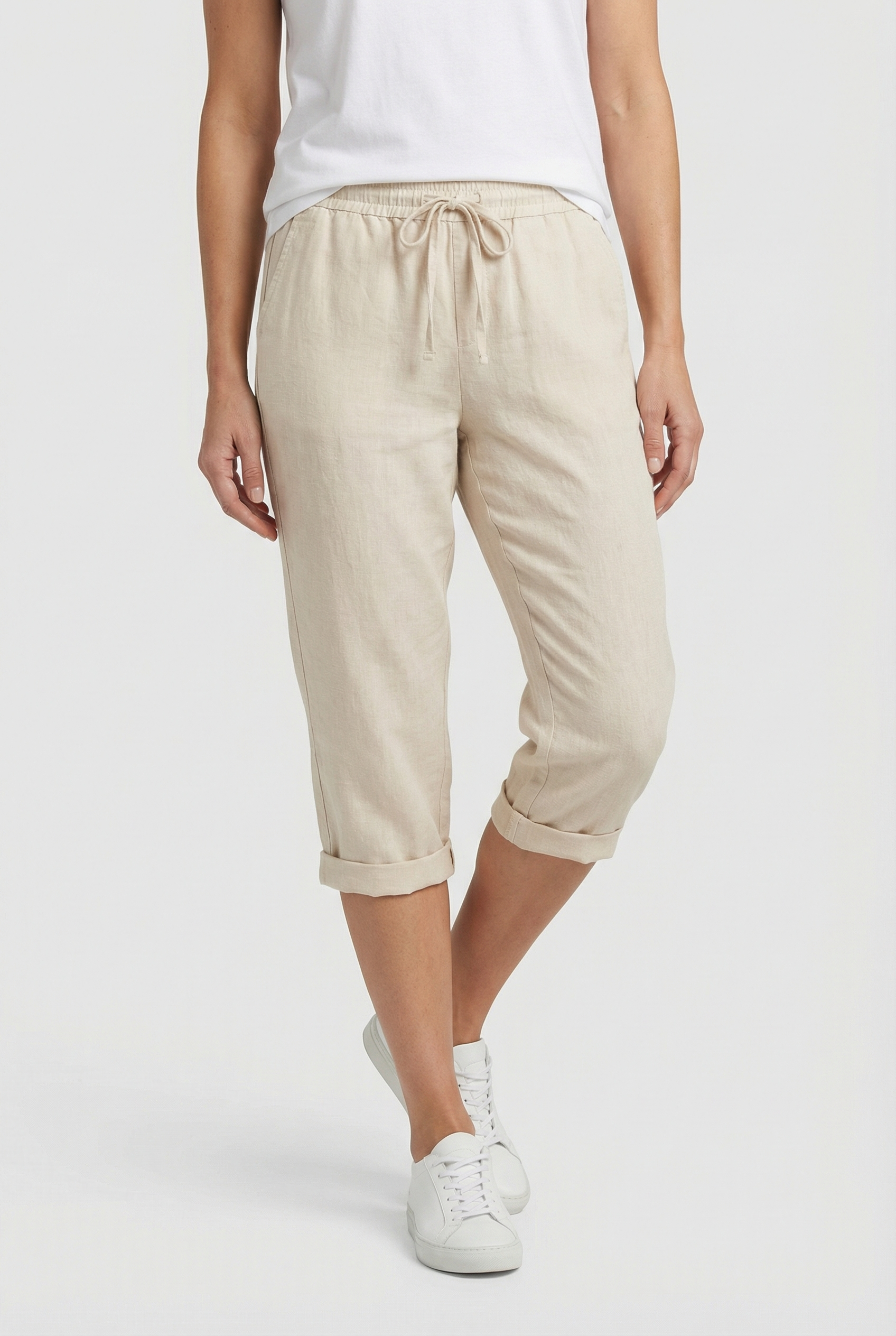 Linen capri trousers with elasticated waist in Beige, front view